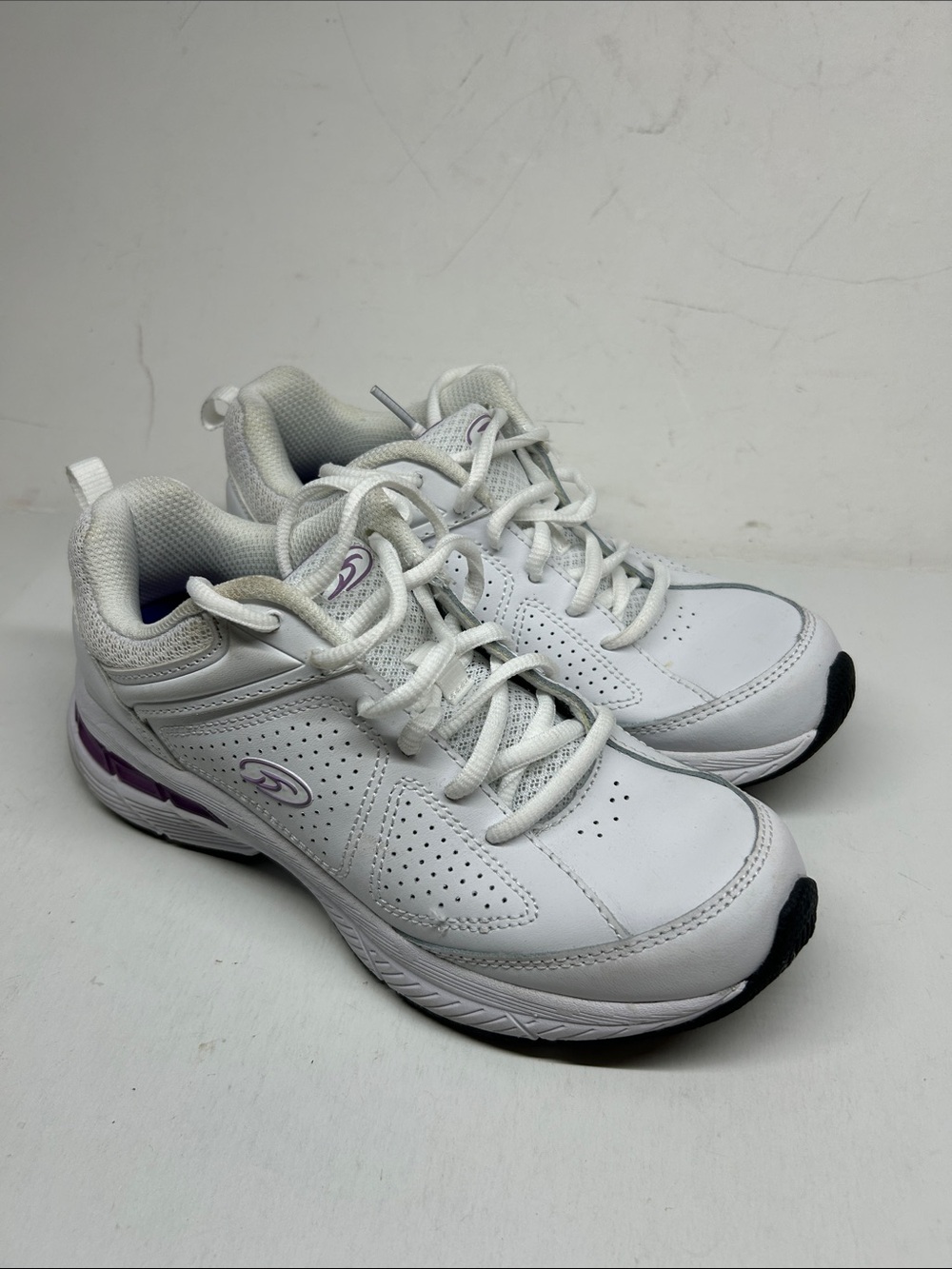 Dr. Scholl's White Athletic Walking Shoes with Purple Accent